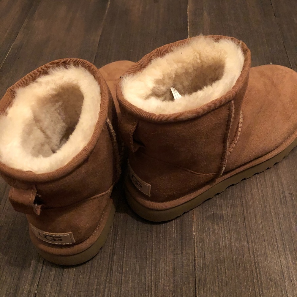 ugg low top boots